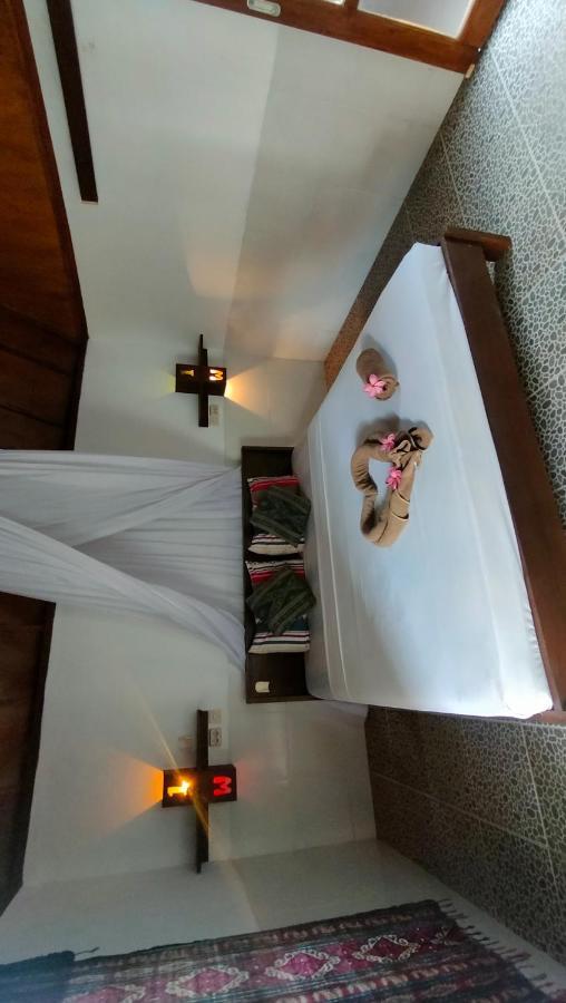Maxal Bungalow Hotel Гили Еър Екстериор снимка