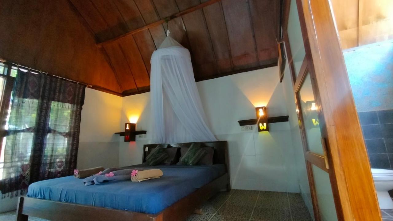 Maxal Bungalow Hotel Гили Еър Екстериор снимка